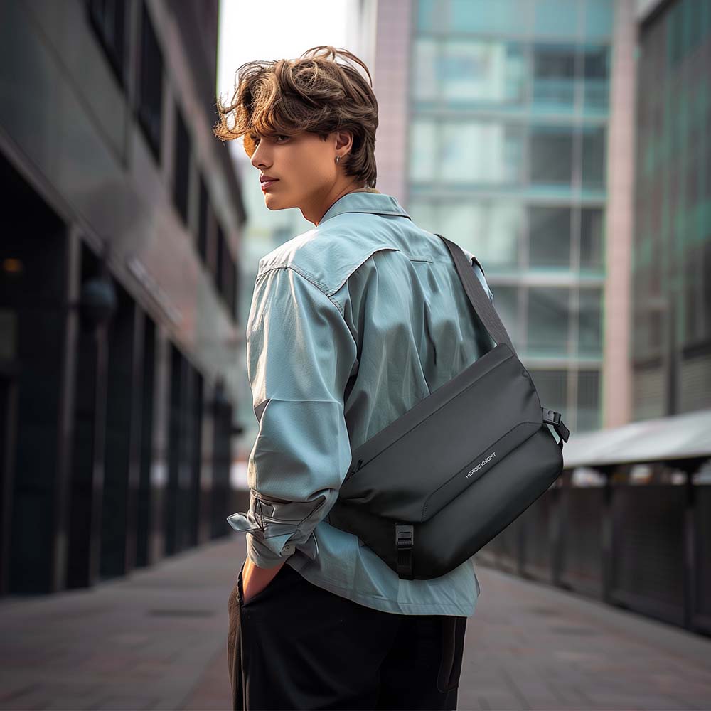 HK Water Repellent Messenger B - Cycling Gear Bag ulasan dan harga
